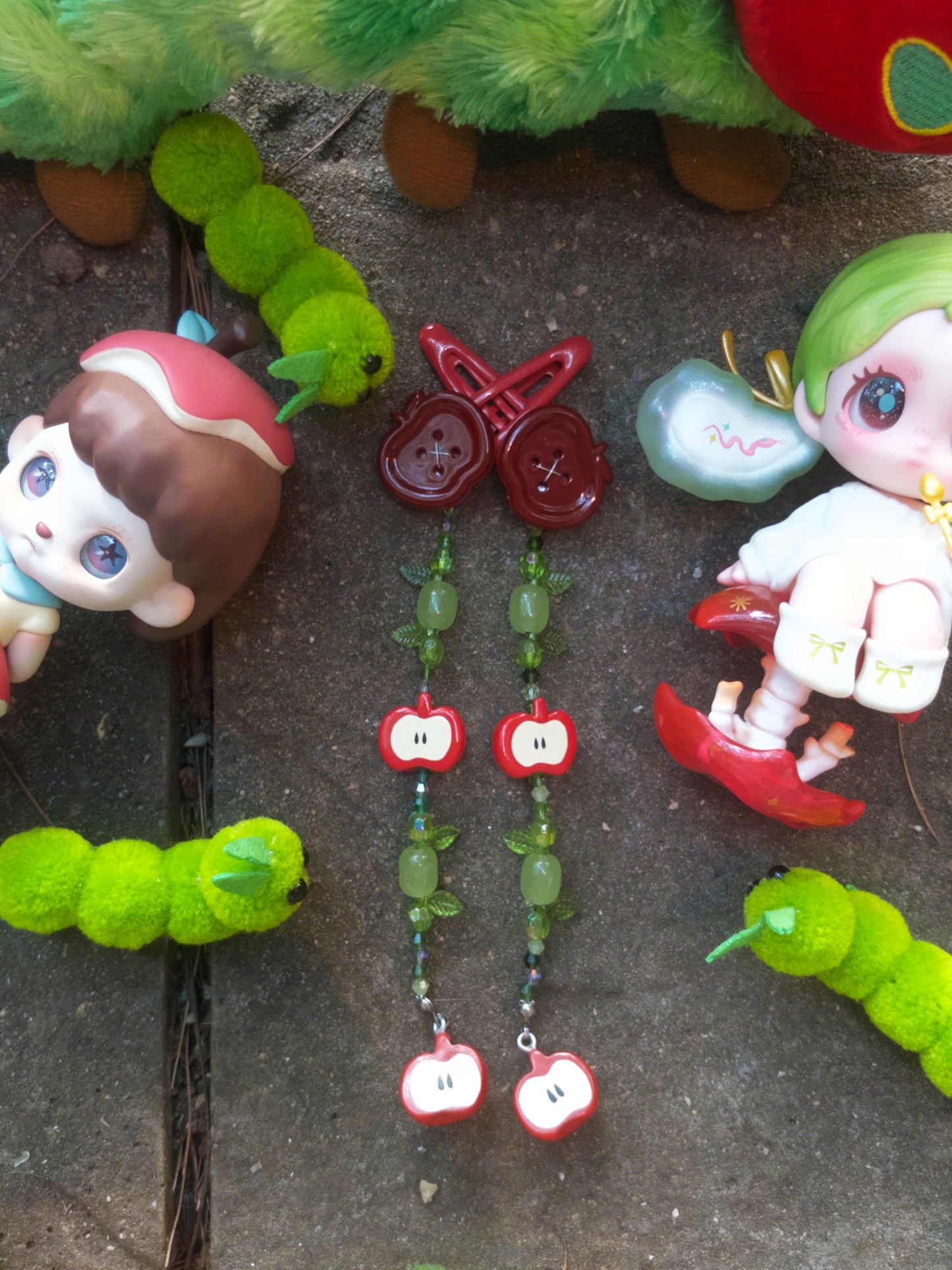 🍎 Little Apple Hair Clips