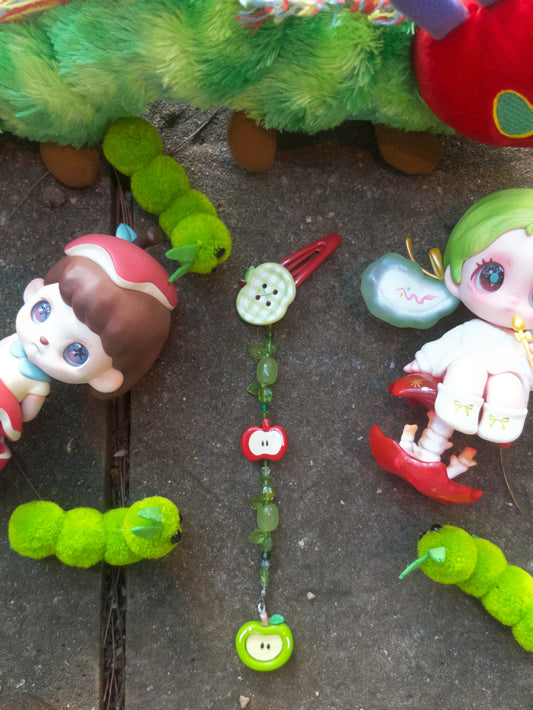 🍏 Apple Garden Clips