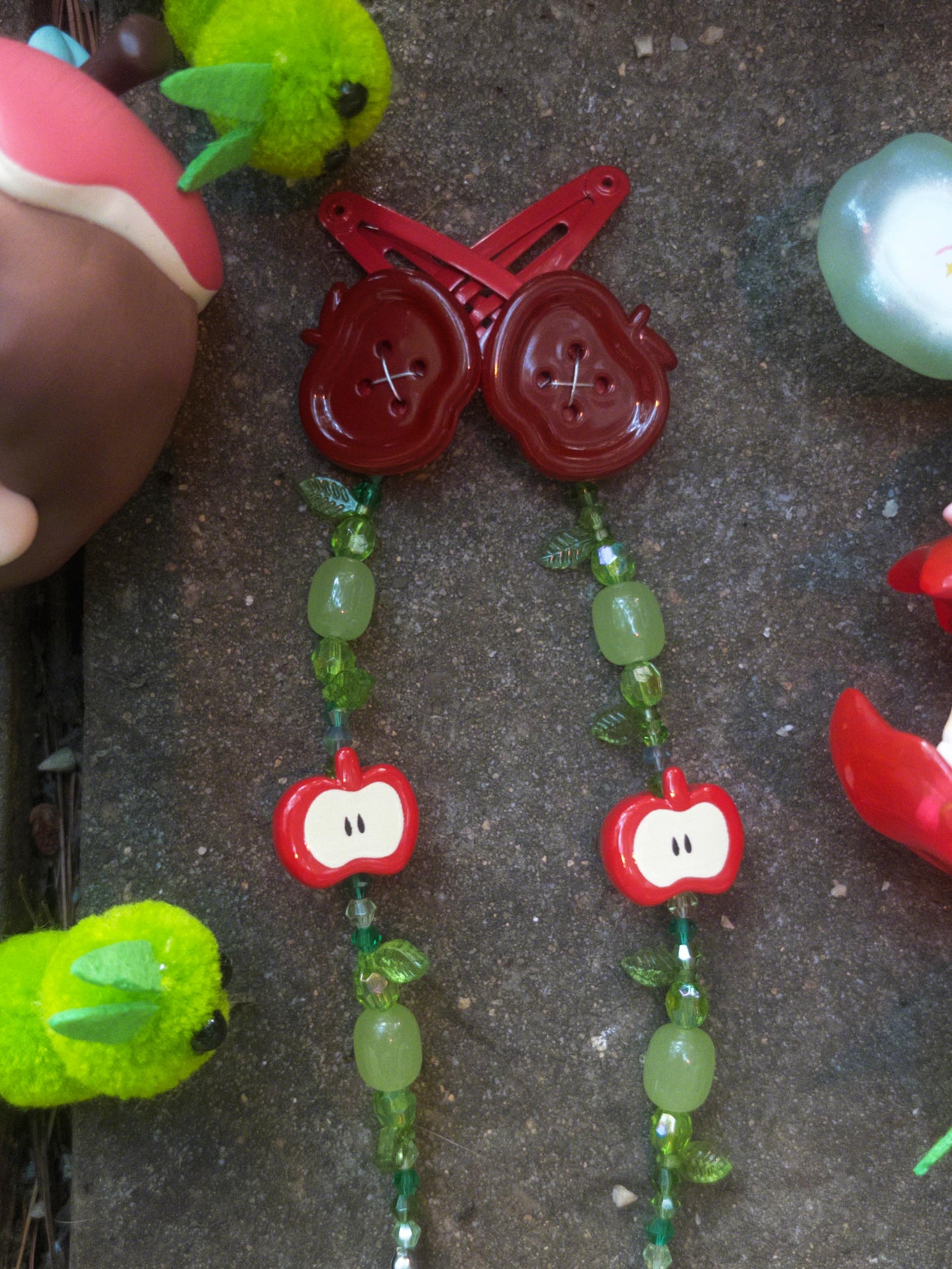 🍎 Sweet Apple Hair Clips