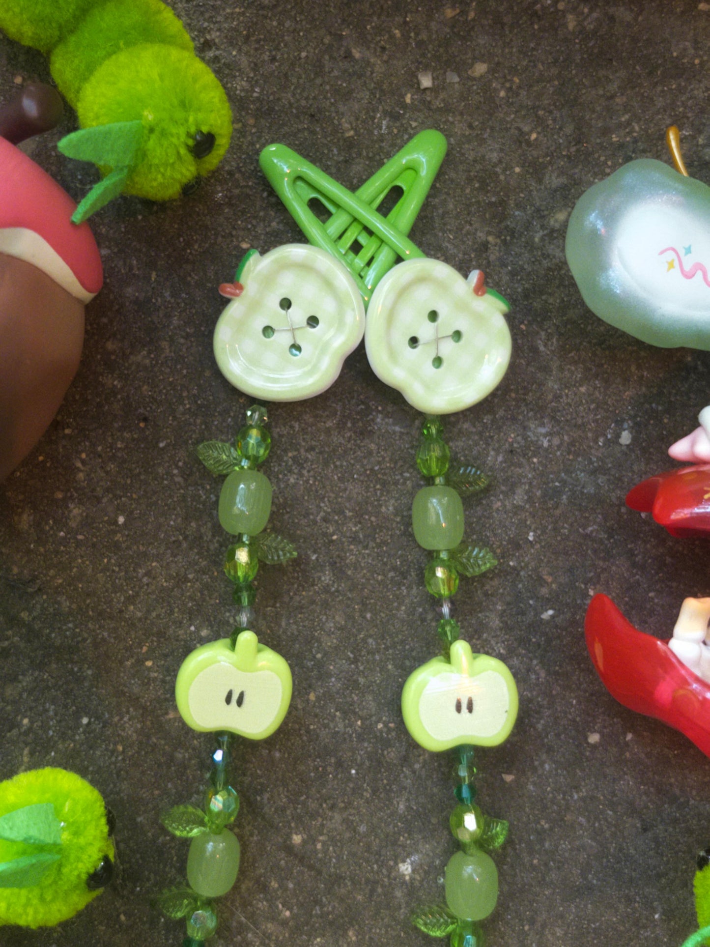 𖦹🍏.°🐛٭.